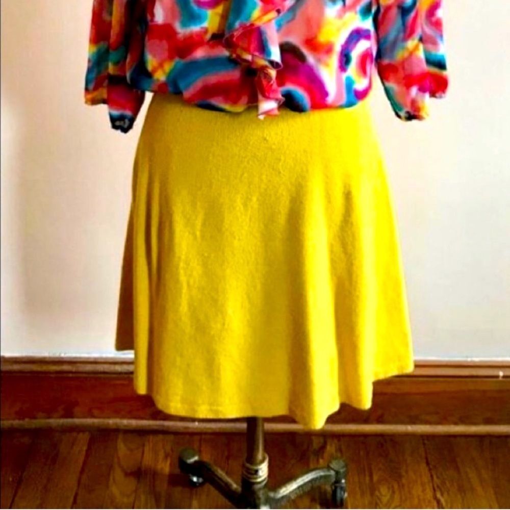 Vintage 70s Handmade Knit Yellow Women's Skirt Sz XL